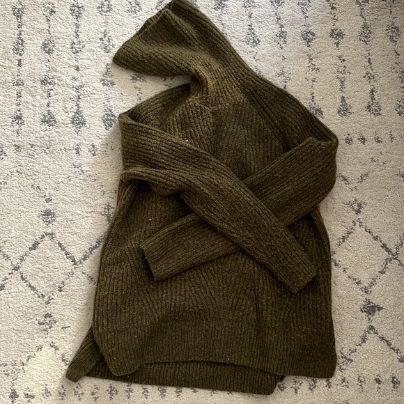 Madewell Mercer Turtleneck Sweater in Coziest Yarn - Picture 6 of 7